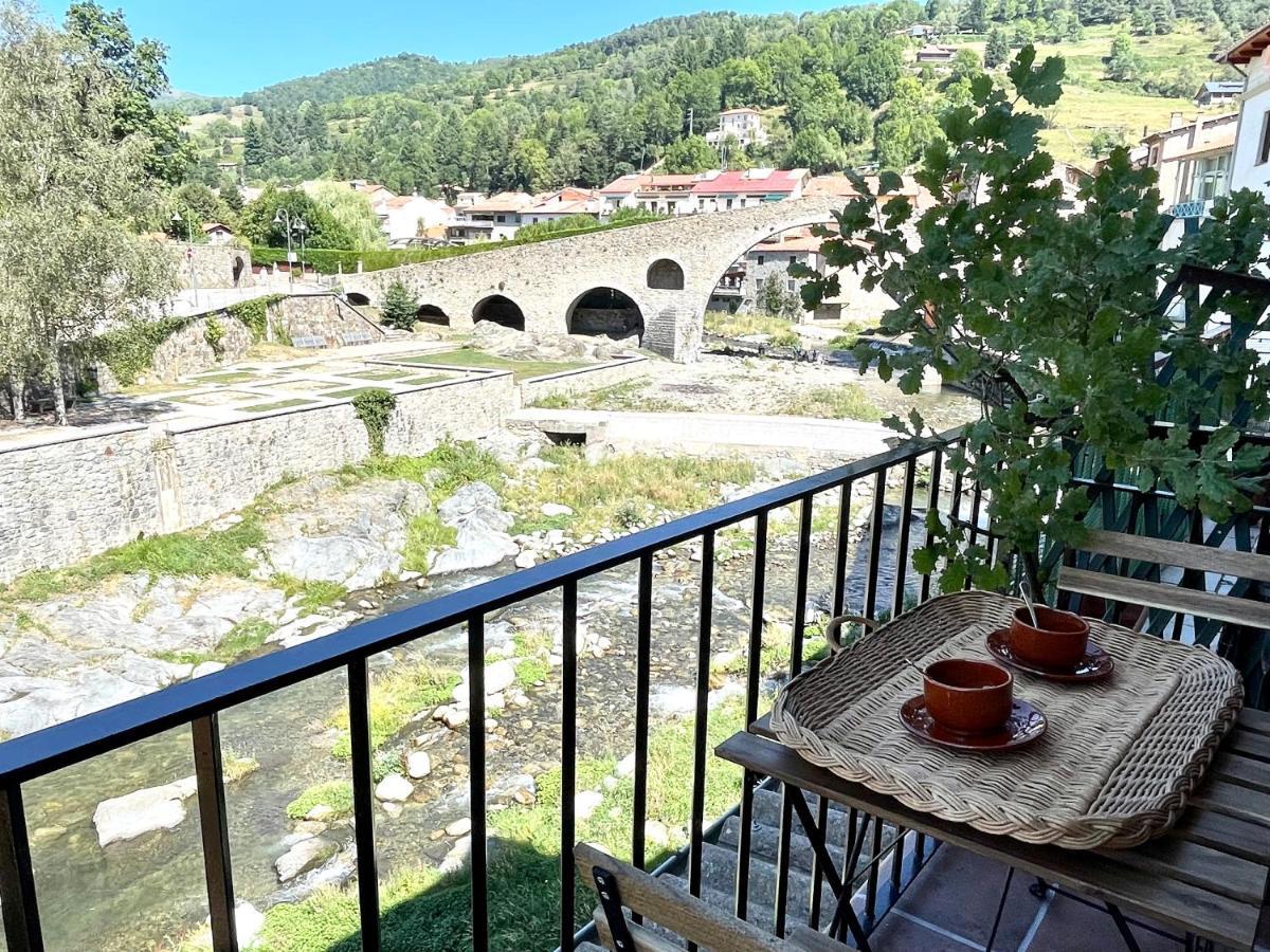 Apartamento Colgante Al Rio Con Vistas Al Puente Camprodon Eksteriør bilde