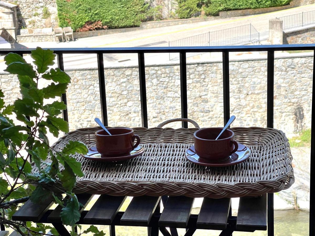 Apartamento Colgante Al Rio Con Vistas Al Puente Camprodon Eksteriør bilde
